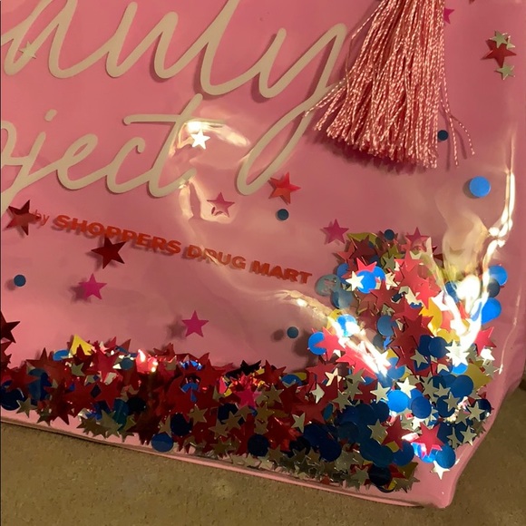 makeup bag，waterproof outside - Picture 2 of 4